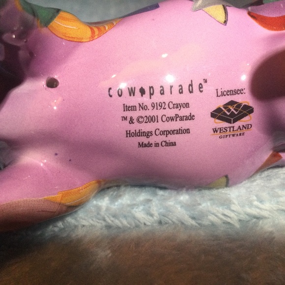 Vintage “ Cow Parade” Crayon Cow Figurine by Westland Giftware - Picture 5 of 10